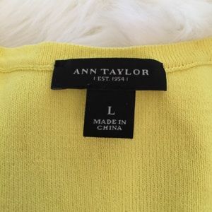 Ann Taylor sleeveless top